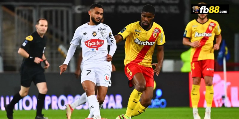 Chuyên gia FB88 nhận định Angers vs Lens